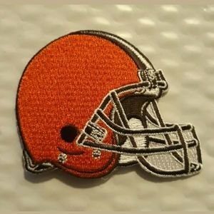 Lot of 10 CLEVELAND BROWNS FOOTBALL EMBROIDERED PATCH